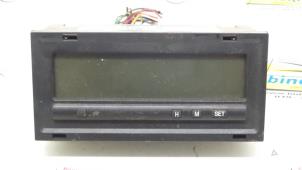 Używane Wyswietlacz wewnetrzny Mitsubishi Carisma 1.6i 16V Cena € 52,50 Procedura marży oferowane przez Binckhorst BV