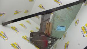 Begagnade Sidofönster, höger fram Opel Calibra Pris € 31,50 Marginaltabell erbjuds av Binckhorst BV