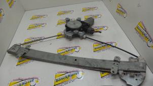 Begagnade Fönstermekanism, 4-dörrars, vänster fram Mitsubishi Lancer Pris € 52,50 Marginaltabell erbjuds av Binckhorst BV