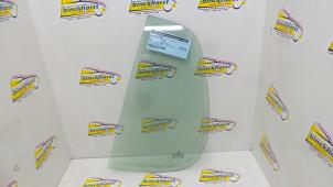 Begagnade Sidofönster, vänster bak Volkswagen Polo III (6N1) 1.0i 50 Pris € 26,25 Marginaltabell erbjuds av Binckhorst BV