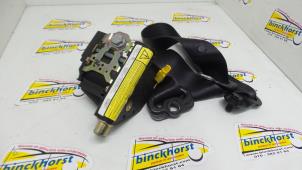 Używane Pas bezpieczenstwa lewy przód Lancia Thesis (841) 2.4 JTD 20V Cena € 73,50 Procedura marży oferowane przez Binckhorst BV