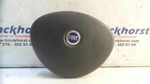 Używane Poduszka powietrzna lewa (kierownica) Fiat Punto II (188) 1.3 JTD 16V Cena € 42,00 Procedura marży oferowane przez Binckhorst BV