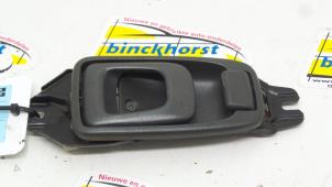 Gebruikte Portiergreep 2Deurs links Suzuki Alto (SH410) 1.0 GA,GL Prijs € 9,98 Margeregeling aangeboden door Binckhorst BV