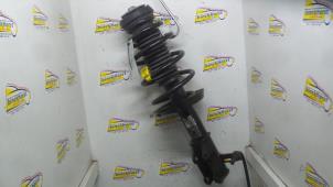 Begagnade Stötdämparstång, höger fram Chevrolet Orlando (YYM/YYW) 2.0 D 16V Pris € 105,00 Marginaltabell erbjuds av Binckhorst BV