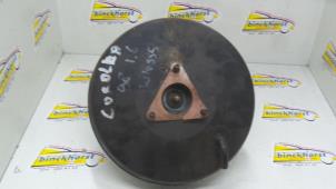 Begagnade Bromsservo Toyota Corolla (E11) 1.6 16V Pris € 42,00 Marginaltabell erbjuds av Binckhorst BV