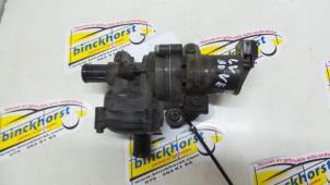 Begagnade Extra vattenpump Toyota Prius (NHW11L) 1.5 16V Pris € 52,50 Marginaltabell erbjuds av Binckhorst BV