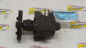 Begagnade Servostyrningspump Renault Megane Scénic (JA) 1.6 RT Pris € 42,00 Marginaltabell erbjuds av Binckhorst BV