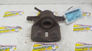 Begagnade Främre bromsok, vänster Toyota Corolla (E10) 1.6 i 16V Pris € 42,00 Marginaltabell erbjuds av Binckhorst BV