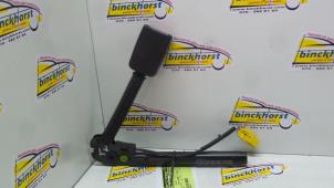 Gebruikte Veiligheidsgordel Insteek links-voor Ford Mondeo II 2.0i 16V E2/96 EEC Prijs € 31,50 Margeregeling aangeboden door Binckhorst BV