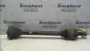 Gebruikte Steekas rechts-achter BMW 5 serie (E60) 523i 24V Prijs € 73,50 Margeregeling aangeboden door Binckhorst BV