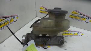 Begagnade Huvudcylinder Honda Shuttle (RA) 2.3i LS,ES 16V Pris € 52,50 Marginaltabell erbjuds av Binckhorst BV