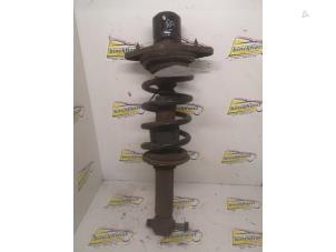 Begagnade Stötdämparstång, höger bak Volkswagen Passat Variant (3B5) 1.9 TDI 115 Pris € 36,75 Marginaltabell erbjuds av Binckhorst BV