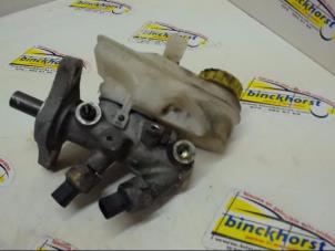 Begagnade Huvudcylinder Volkswagen Lupo (6X1) 1.2 TDI 3L Pris € 36,75 Marginaltabell erbjuds av Binckhorst BV