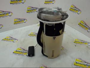 Begagnade Elektrisk bränslepump Alfa Romeo 147 (937) 1.6 Twin Spark 16V Pris € 42,00 Marginaltabell erbjuds av Binckhorst BV