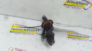 Gebruikte Lambda Sonde Opel Omega B Caravan (21/22/23) 3.2 V6 24V Prijs € 31,50 Margeregeling aangeboden door Binckhorst BV