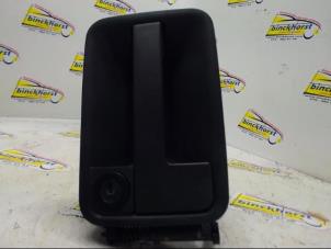 Gebruikte Greep achterdeur Bus-Bestel Fiat Scudo (220Z) 2.0 JTD 16V Prijs € 21,00 Margeregeling aangeboden door Binckhorst BV