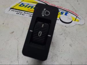 Begagnade Brytare, AIH strålkastare BMW 5 serie (E39) 523i 24V Pris € 15,75 Marginaltabell erbjuds av Binckhorst BV