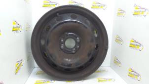 Gebruikte Velg Fiat Stilo (192A/B) 1.6 16V 3-Drs. Prijs € 26,25 Margeregeling aangeboden door Binckhorst BV