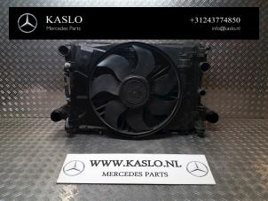 Begagnade Kylarfläkt Mercedes E (W212) E-200 CDI 16V BlueEfficiency,BlueTEC Pris € 200,00 Marginaltabell erbjuds av kaslo auto parts