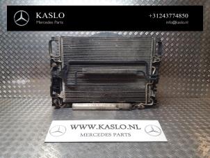 Gebruikte Radiateur Mercedes CLS (C219) 320 CDI 24V Prijs op aanvraag aangeboden door kaslo auto parts