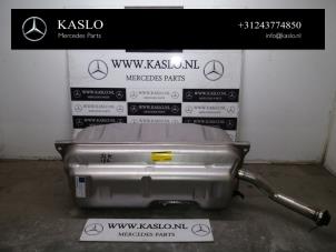 Gebruikte Tank Mercedes SLK (R172) 1.8 200 16V BlueEFFICIENCY Prijs € 250,00 Margeregeling aangeboden door kaslo auto parts