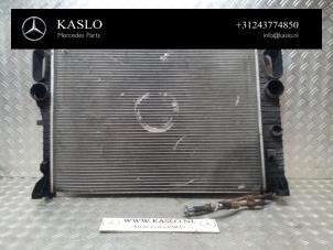 Gebruikte Radiateur Mercedes CLS (C219) 350 CDI 24V Prijs op aanvraag aangeboden door kaslo auto parts