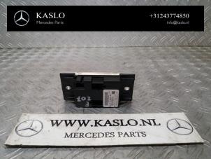 Begagnade Sätesvärmemodul Mercedes E (R207) E-220 CDI 16V BlueTEC Pris € 75,00 Marginaltabell erbjuds av kaslo auto parts