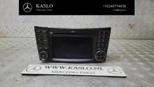 Begagnade Navigeringskontrollpanel Mercedes CLS-Klasse Pris på förfrågan erbjuds av kaslo auto parts