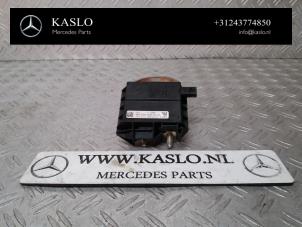 Gebruikte Diversen Mercedes C (W205) C-300d 2.0 Turbo 16V Prijs € 50,00 Margeregeling aangeboden door kaslo auto parts