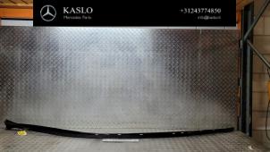 Begagnade Set med takstripes Mercedes C (W205) C-220 2.2 CDI BlueTEC, C-220 d 16V Pris € 100,00 Marginaltabell erbjuds av kaslo auto parts