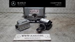 Begagnade Tändningslås + dator Mercedes A (W169) 2.0 A-160 CDI 16V 5-Drs. Pris € 200,00 Marginaltabell erbjuds av kaslo auto parts
