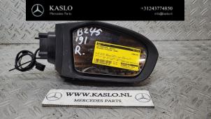 Begagnade Skärmspegel, höger Mercedes B (W245) 2.0 B-200 CDI 16V Pris € 50,00 Marginaltabell erbjuds av kaslo auto parts