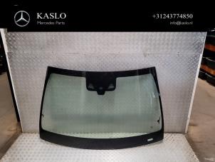 Używane Szyba przednia Mercedes C Estate (S205) C-220 CDI BlueTEC, C-220 d 2.2 16V Cena € 250,00 Procedura marży oferowane przez kaslo auto parts