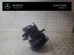 Begagnade Servostyrningspump Mercedes SL (R230) 5.0 SL-500 V8 24V Pris € 500,00 Marginaltabell erbjuds av kaslo auto parts