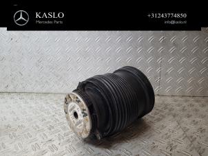 Begagnade Luftfjäder Mercedes C Estate (S205) C-350 e 2.0 16V Pris € 150,00 Marginaltabell erbjuds av kaslo auto parts