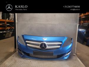 Begagnade Främre stötfångare Mercedes B (W246) Electric Drive Pris € 300,00 Marginaltabell erbjuds av kaslo auto parts