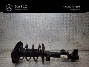 Gebruikte Veerpoot rechts-voor Mercedes CLS (C218) 250 CDI BlueEfficiency,BlueTEC, 250 d Prijs € 150,00 Margeregeling aangeboden door kaslo auto parts