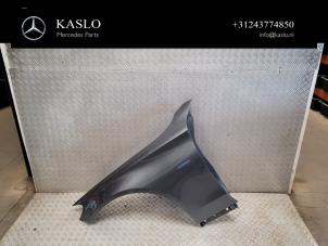 Begagnade Framskärm, vänster Mercedes C Estate (S205) C-350 e 2.0 16V Pris € 400,00 Marginaltabell erbjuds av kaslo auto parts