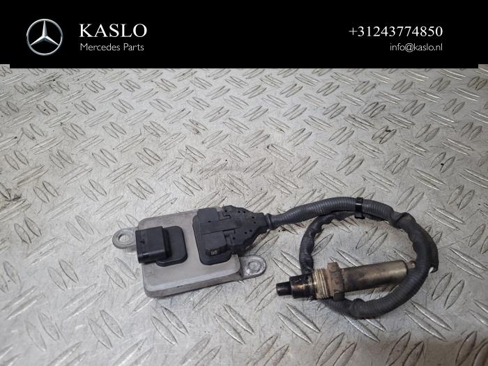 NOx-sensor från en Mercedes-Benz S (222.0/222.1) 3.0 S-350 BlueTEC, S-350d 24V 2015