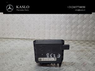 Gebruikte Diversen Mercedes E (R238) E-220d 2.0 Turbo 16V Prijs € 50,00 Margeregeling aangeboden door kaslo auto parts