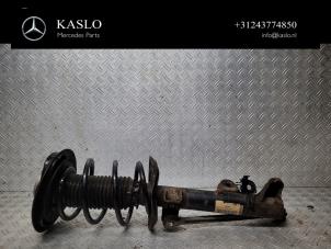 Begagnade Stötdämparstång, vänster fram Mercedes CLS (C218) 350 CDI BlueEfficiency 3.0 V6 24V Pris € 150,00 Marginaltabell erbjuds av kaslo auto parts