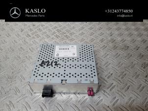Begagnade Radiomodul Mercedes E Estate (S212) E-220 16V BlueTEC Pris € 100,00 Marginaltabell erbjuds av kaslo auto parts