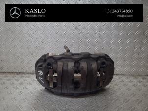 Gebruikte Remklauw (Tang) rechts-voor Porsche Panamera (970) 3.0 D V6 24V Prijs € 200,00 Margeregeling aangeboden door kaslo auto parts