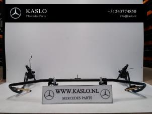 Gebruikte Scharnier Achterklep Mercedes SLK (R171) 3.5 350 V6 24V Prijs op aanvraag aangeboden door kaslo auto parts