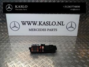 Begagnade Säkringsbox Mercedes ML II (164/4JG) 3.0 ML-320 CDI 4-Matic V6 24V Pris € 50,00 Marginaltabell erbjuds av kaslo auto parts