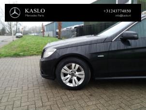 Begagnade Karosshörn, vänster fram Mercedes E (W212) E-220 CDI 16V BlueEfficiency,BlueTEC Pris på förfrågan erbjuds av kaslo auto parts