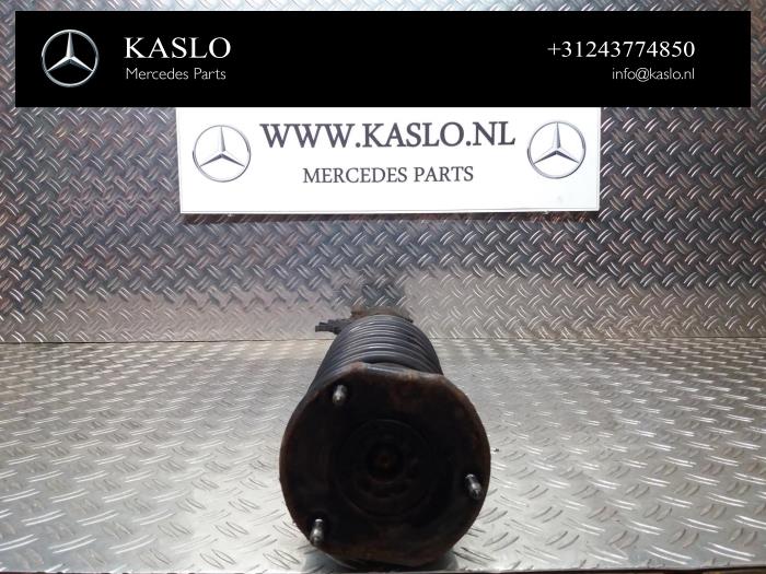 Stötdämparstång, vänster fram från en Mercedes-Benz ML II (164/4JG) 3.0 ML-280 CDI 4-Matic V6 24V 2008