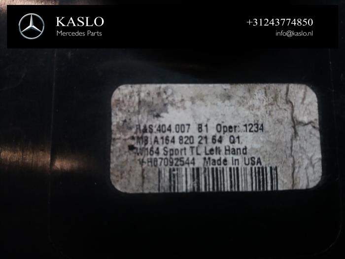 Baklykta, vänster från en Mercedes-Benz ML II (164/4JG) 3.0 ML-280 CDI 4-Matic V6 24V 2008