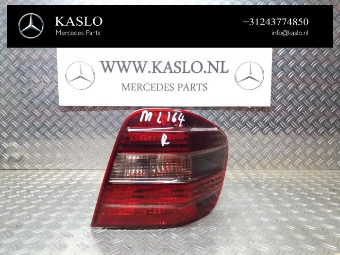 Baklykta, höger från en Mercedes-Benz ML II (164/4JG) 3.0 ML-280 CDI 4-Matic V6 24V 2008