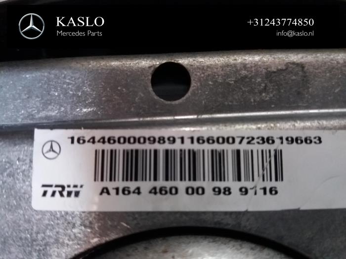 Vänster airbag (ratt) från en Mercedes-Benz ML II (164/4JG) 3.0 ML-280 CDI 4-Matic V6 24V 2008